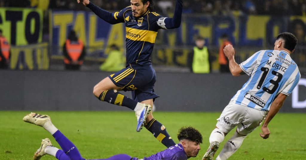 Cavani post eliminación: "Faltan cosas, está clarísimo"