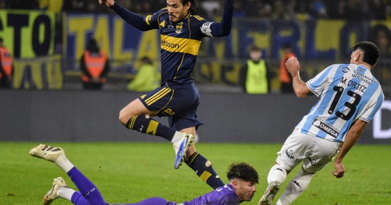 Cavani post eliminación: "Faltan cosas, está clarísimo"