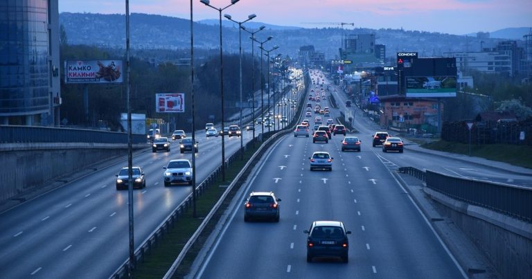 Cómo pagar multas de tránsito en línea en Estados Unidos en 2025: facilita tu proceso