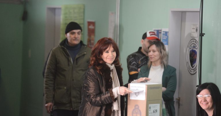 La Cámara Electoral ya recibió la queja del fiscal, y debe resolver si Cristina Kirchner puede votar o no