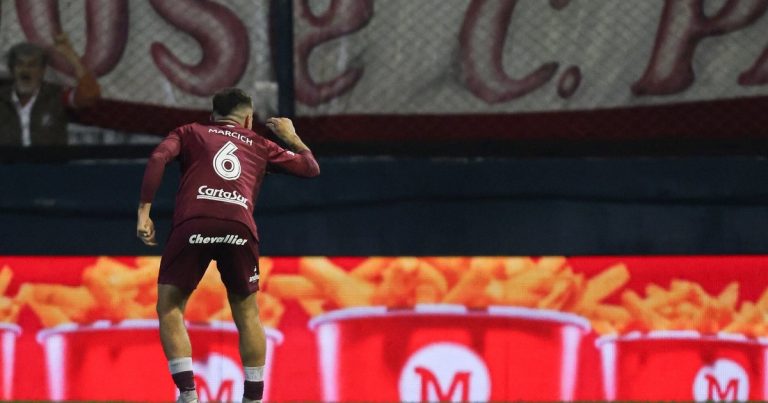 Marcich, bromeó con el golazo de Aquino: "Cuenta como asistencia"