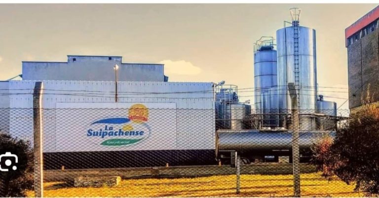 "Anarquía": Una histórica láctea denunció violencia por parte del gremio y está trabajando al 50% de su capacidad productiva