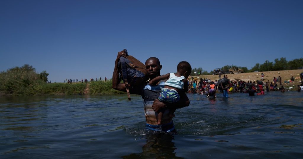Greg Abbott y la controversial ley SB4 ¿Cómo afectan sus políticas migratorias a los inmigrantes en Texas?