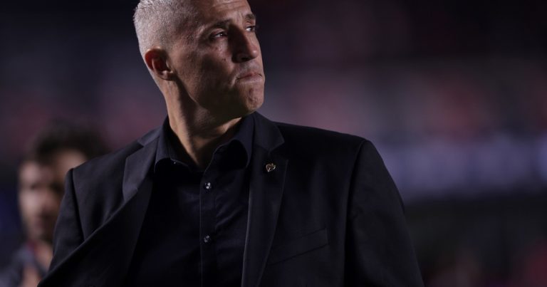 No levanta: cuarta derrota al hilo para Crespo en San Pablo y muy lejos de la punta del Brasileirao