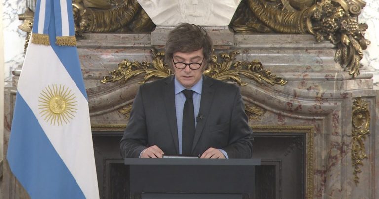 Adiós al 6%: la ley de Presupuesto borra el piso para educación y hay polémica