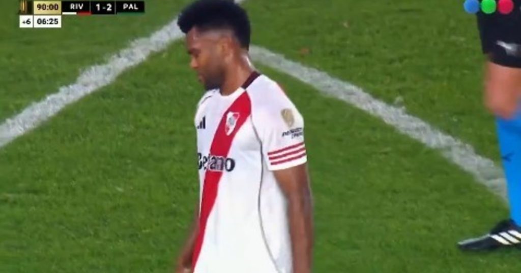Video: la chance de Borja que pudo haberle dado el empate a River ante Palmeiras