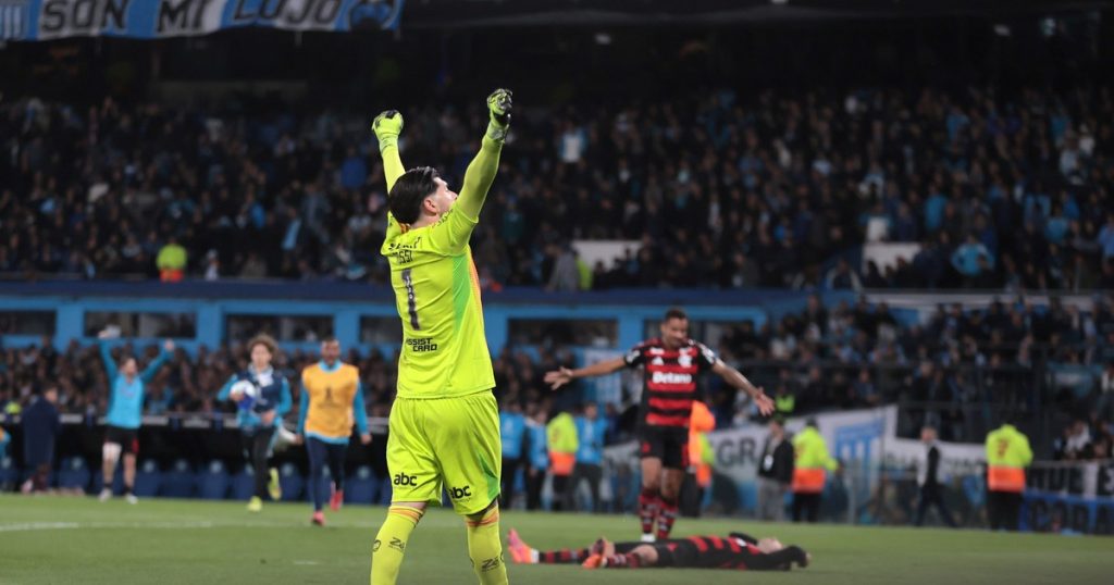 Rossi: sus números brillantes en la Libertadores y otra vez figura de Flamengo