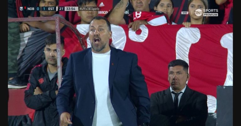 Newell's: de los insultos a Fabbiani a Merlos al "que se vayan todos" antes de Boca