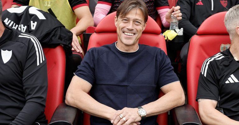 Almeyda, el líder de la Revolución Sevillana: el detrás de escena de la goleada al Barcelona