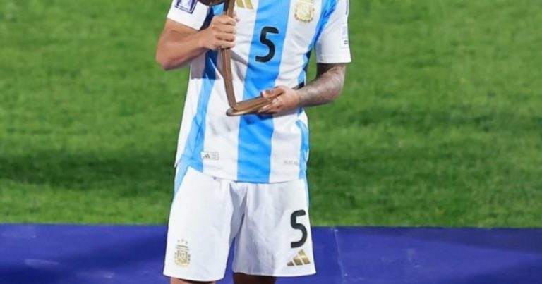 Milton Delgado fue elegido como el tercer mejor jugador del torneo y Barbi como el arquero más destacado