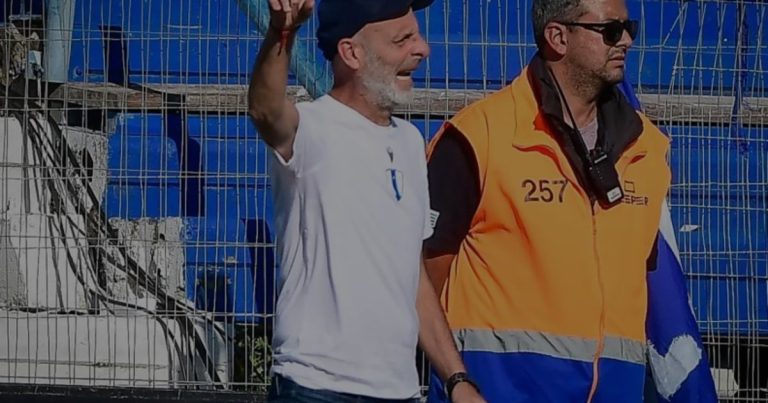 Monarriz los ascendió, los metió en la Sudamericana y lo echaron