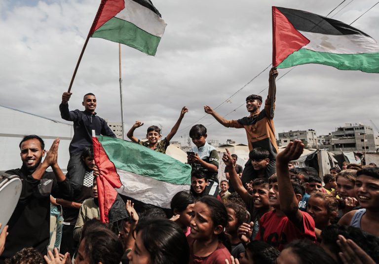 El Gobierno de Israel aprueba el alto el fuego en Gaza