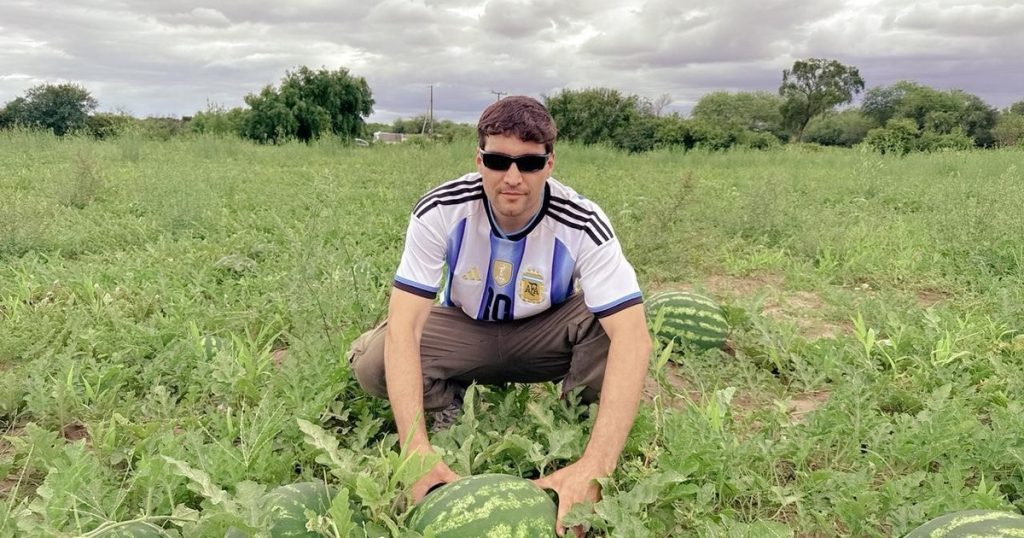 "Estamos haciendo historia": un productor concretó la primera exportación de sandías tras la desregulación del mercado