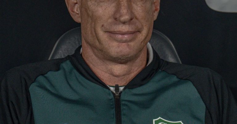 Sava, tras la victoria frente a River: "Un premio a la entrega" y "sabíamos que nos iba a costar"