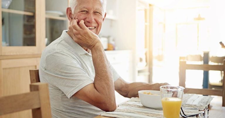 El impensando y poderoso factor que puede "rejuvenecer el cerebro", comparable al ejercicio y a la dieta sana