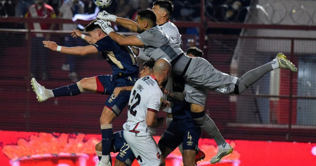 El debut de Chiquito Romero en Argentinos: gol rápido, dos grandes atajadas y triunfo