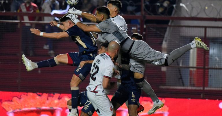 El debut de Chiquito Romero en Argentinos: gol rápido, dos grandes atajadas y triunfo