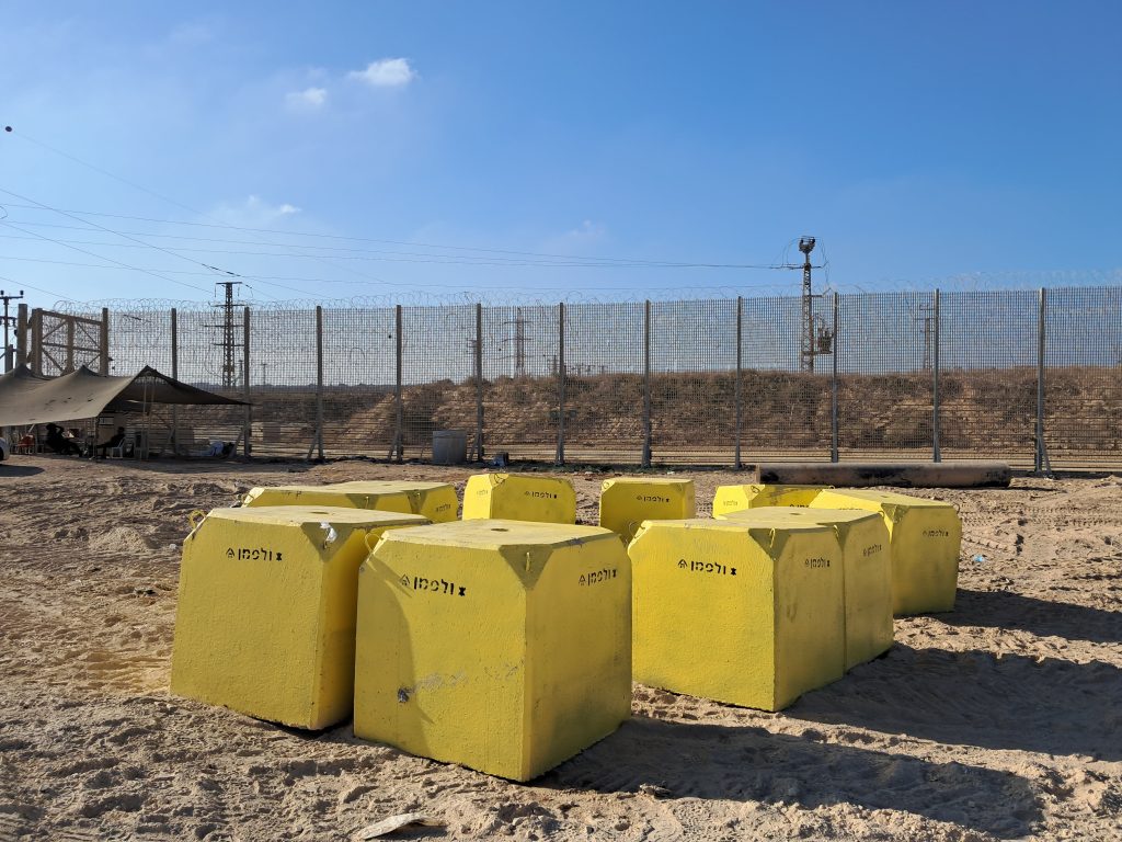 En la Gaza bajo control israelí: escombros, silencio y una frontera emergente