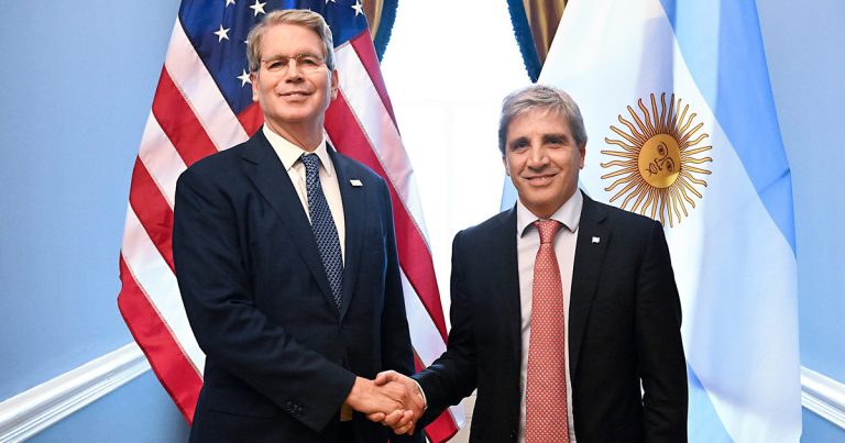 El dólar tras la ayuda de Trump: las dudas del mercado y qué esperar en una semana puente hasta las elecciones