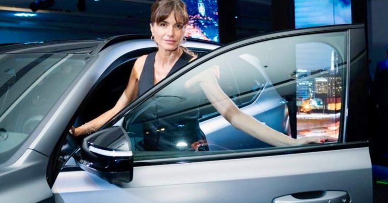 Florencia Raggi y su relación con los autos: "A uno todavía lo extraño  como si me hubiera separado de una pareja"