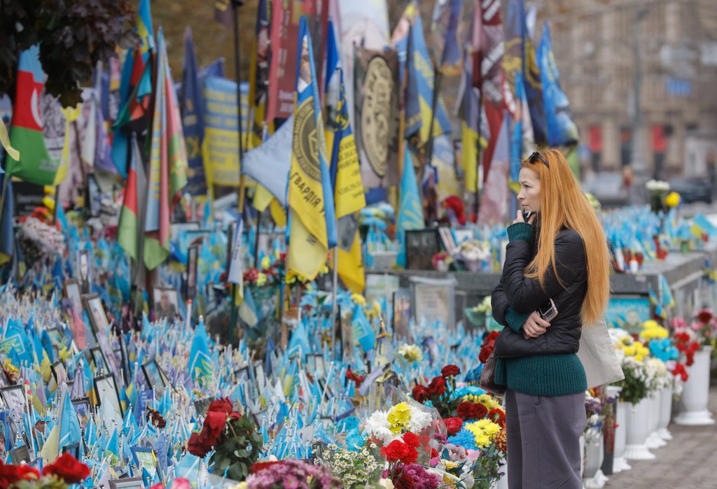 Bruselas busca fórmulas para desencallar el salvavidas financiero para Ucrania