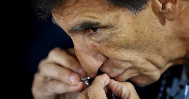 Las locuras de Costas en Racing: las cábalas, su intimidad, el vínculo con el plantel y la obsesión de Libertadores