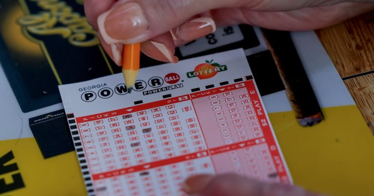 Los 6 números que salieron más de 100 veces en los sorteos de la lotería Powerball