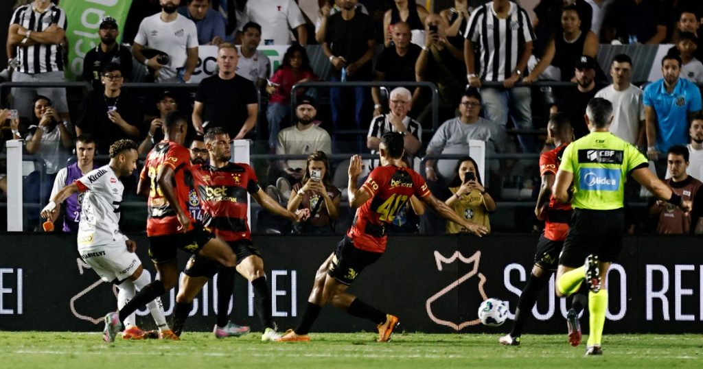 Video: Neymar volvió a jugar y metió el 1 a 0 de Santos