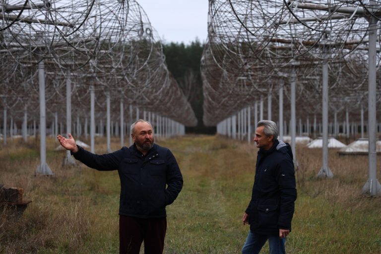 Los astrónomos de Ucrania siguen observando las estrellas en medio de la guerra