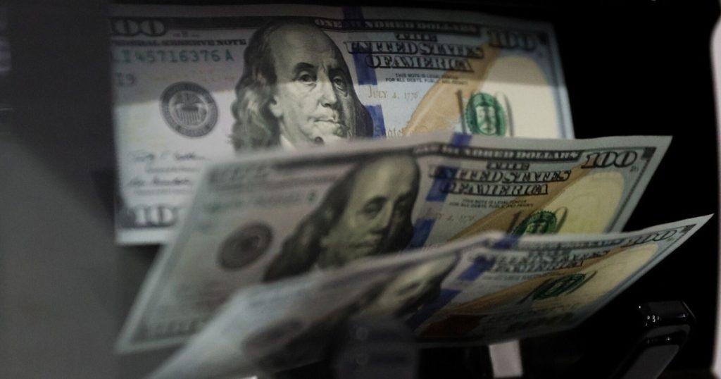 Dólar hoy y dólar blue, EN VIVO: a cuánto cotiza el oficial y cuál es el precio del paralelo este miércoles 5 de noviembre, minuto a minuto