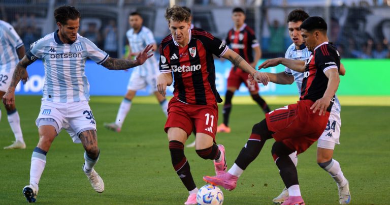 A qué hora juega hoy Racing vs. River y por dónde se puede ver EN VIVO por el Torneo Clausura