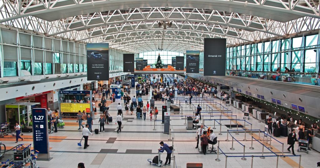 Black Friday 2025: cómo aprovechar promociones, cuotas y descuentos para viajar por Argentina y el mundo