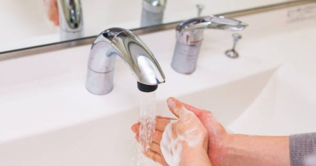 Cómo hacer jabón espumante casero fácil: la mejor receta para transformar tu jabón de castilla