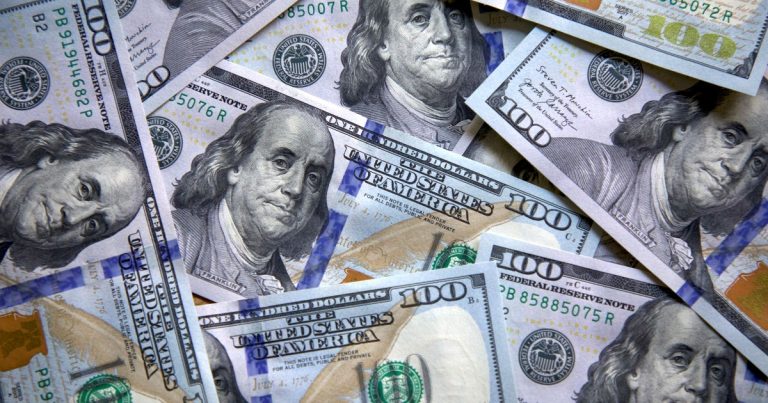 Dólar hoy y dólar blue, EN VIVO: a cuánto cotiza el oficial y cuál es el precio del paralelo este lunes 17 de noviembre, minuto a minuto