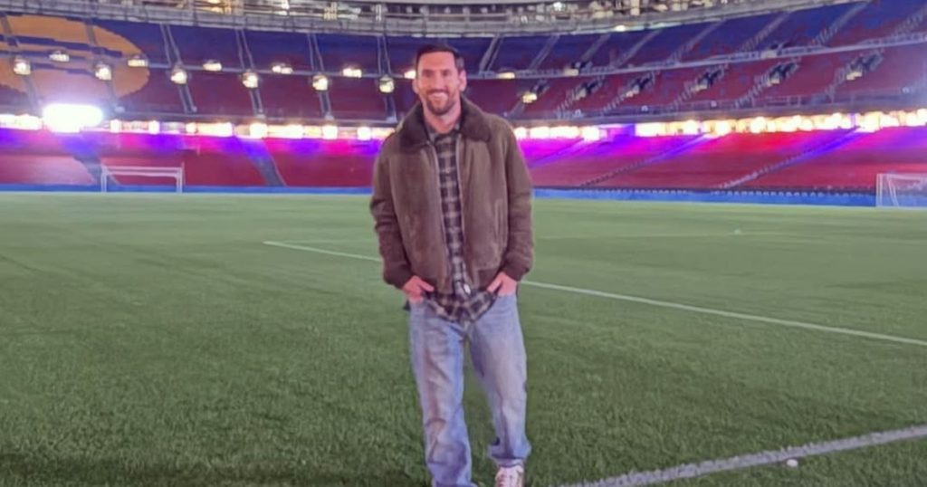 Y una noche, Lionel Messi volvió al Camp Nou...