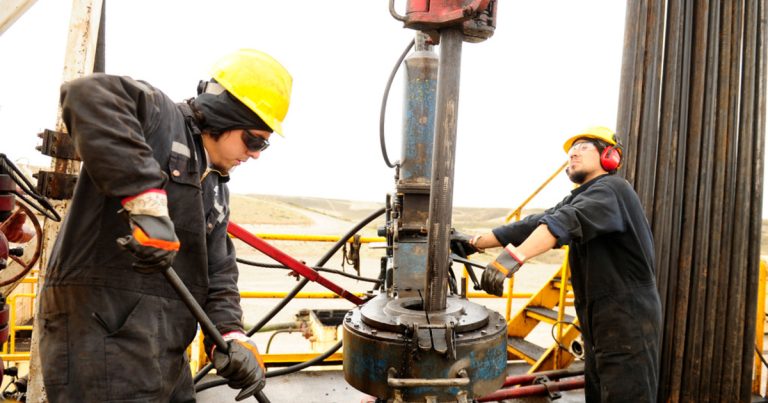 El Gobierno quiere eliminar retenciones al petróleo convencional, pero resignaría recaudación