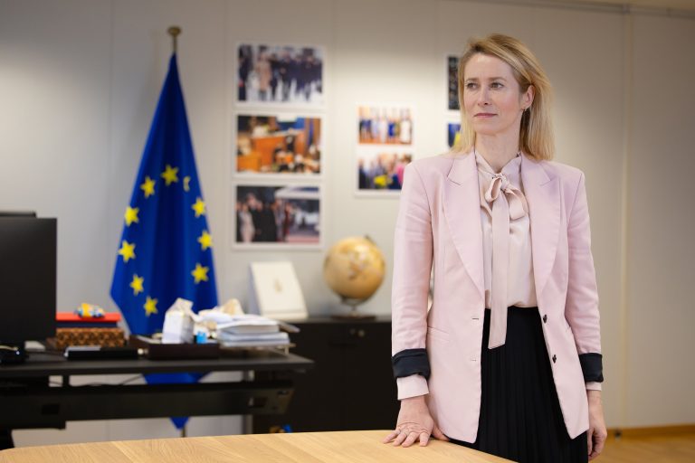 Kaja Kallas: “Deberíamos dejar de fingir que Rusia está negociando la paz y obligarle a hacerlo”