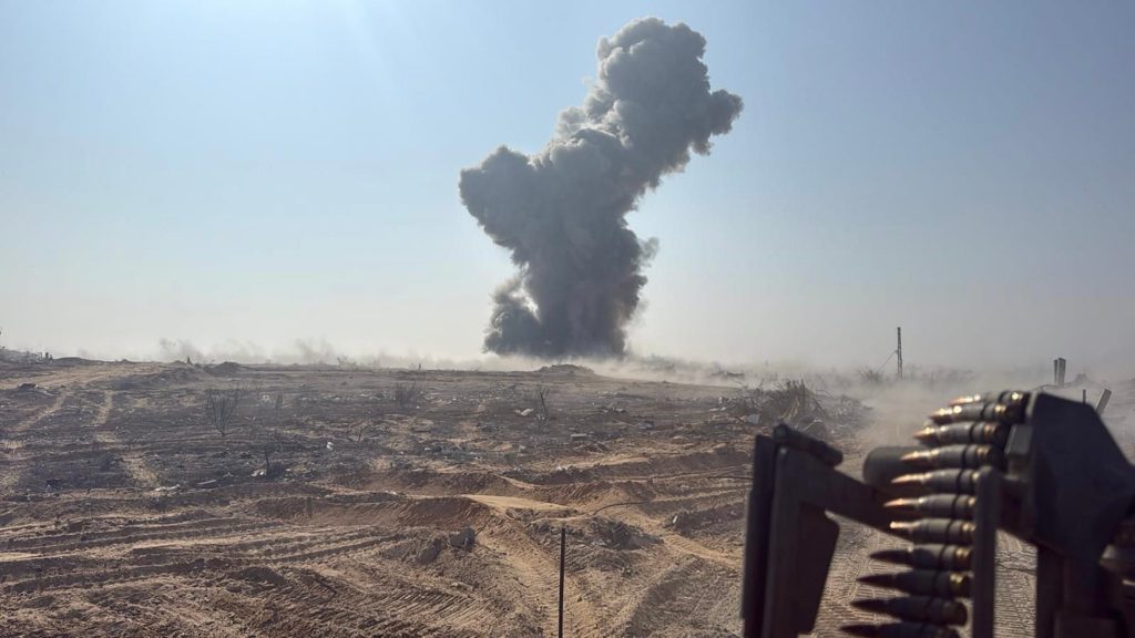 La nueva fase del plan de Trump en Gaza se enfrenta a grandes interrogantes en torno a la fuerza internacional y la división de la Franja