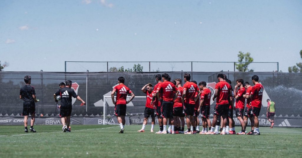 Menos diez: a qué otros cuatros jugadores alcanzará la depuración de River