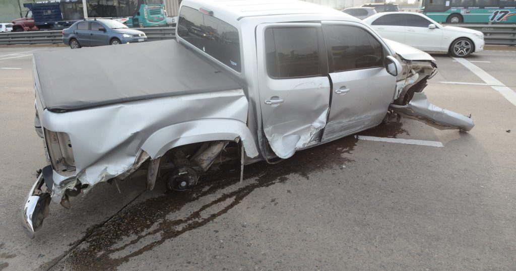 Por qué las ciudades se llenaron de pickups y el riesgo que representa manejar estos vehículos