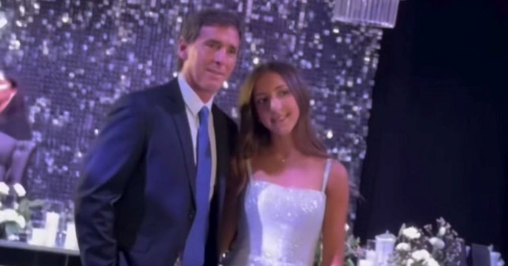 Mientras espera que Riquelme decida su futuro en Boca, Ubeda celebró el 15 de su hija: cómo está hoy la situación