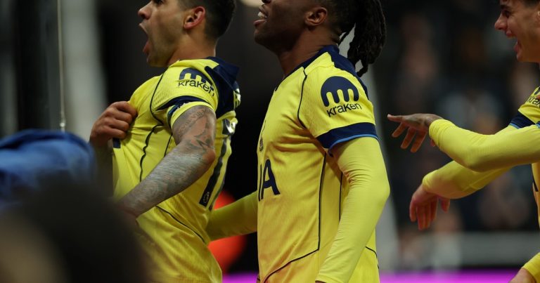 Qué dijeron en Inglaterra del doblete del Cuti Romero