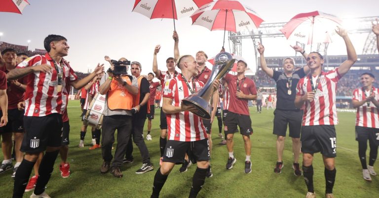 Así cerró el mapa del fútbol argentino 2025 en Primera: los cinco campeones y los 13 clasificados a las copas