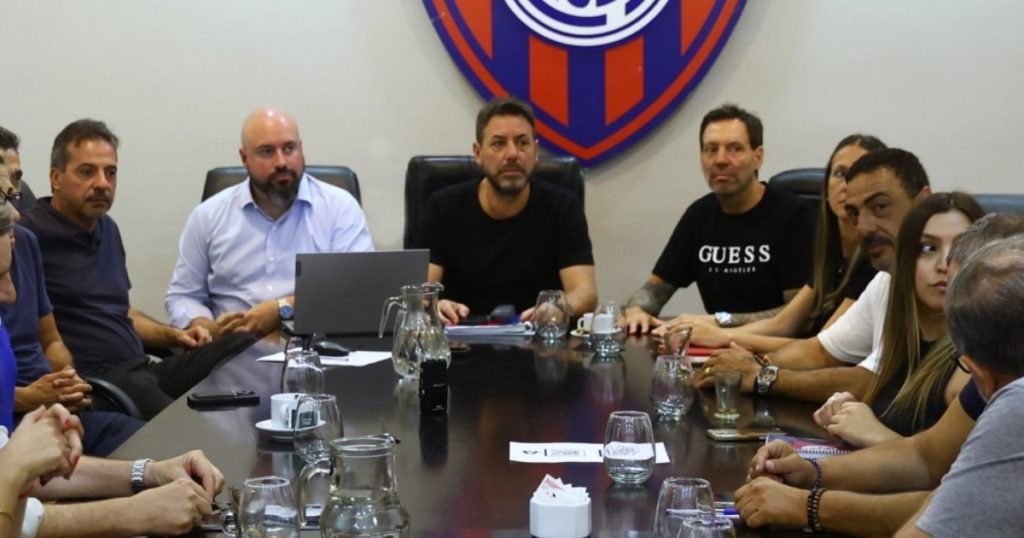 La comisión transitoria tuvo su primera reunión y definieron los cargos