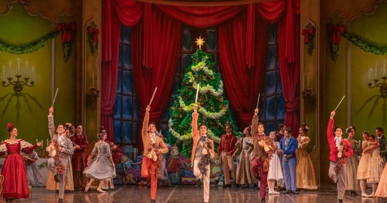 "El Cascanueces" en el Colón: tradición y elegancia de la mano de Gino Bogani