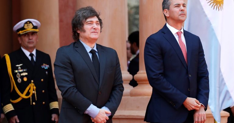 La medalla que logró Paraguay y que Argentina envidia: subió  fuerte la calificación de su deuda