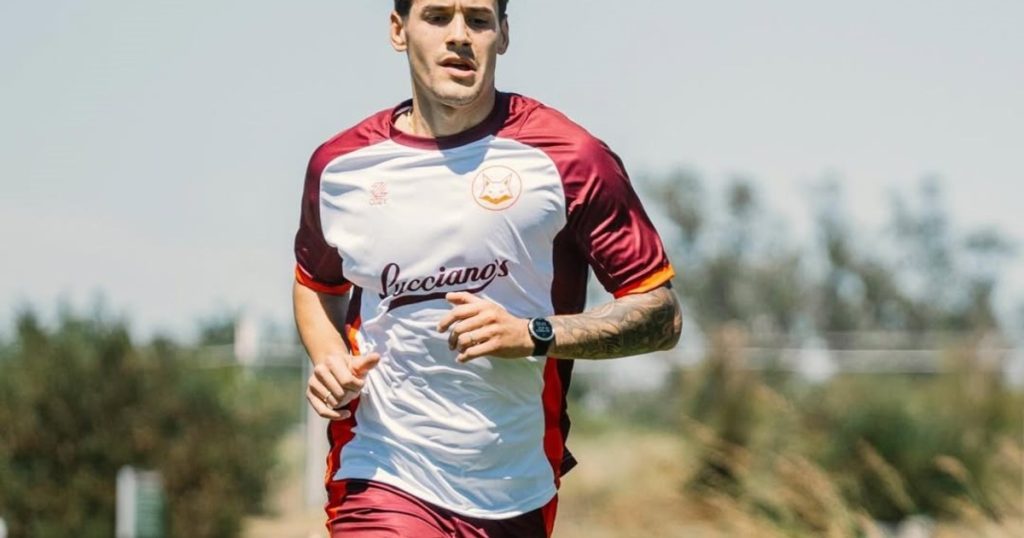 A dos días de la vuelta al trabajo en River, las fotos de Martínez Quarta entrenándose en un club de Mar del Plata