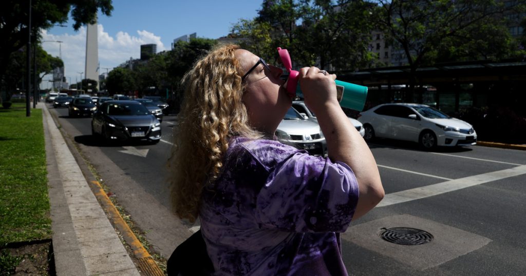Anuncian una semana con clima fuera de lo normal y una ola de calor que llegará a su pico el último día del año