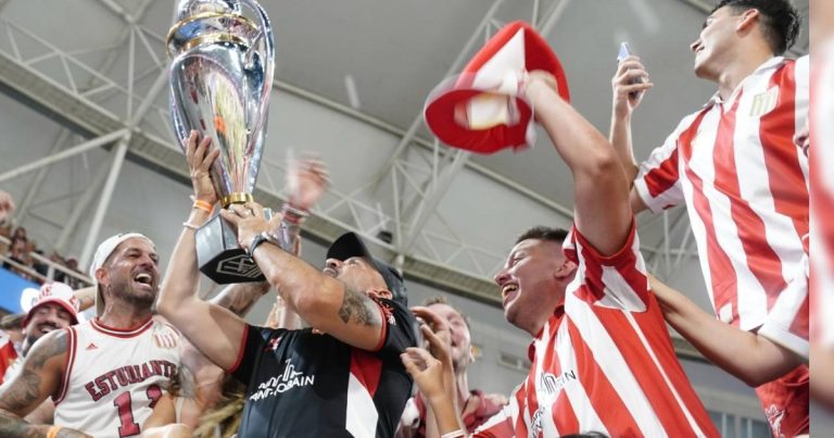 El tremendo año de Verón: golpe durísimo, roces con AFA y campeón en la popular