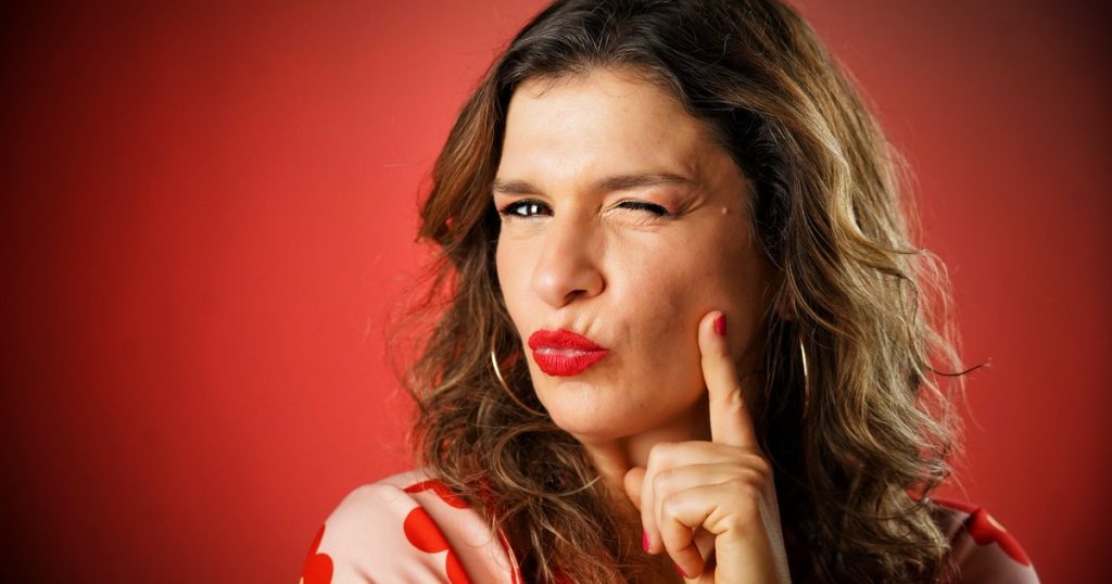 Cosas del verano: ¿Cola less sí o no? ¿Soportaremos las tetillas de ellos?